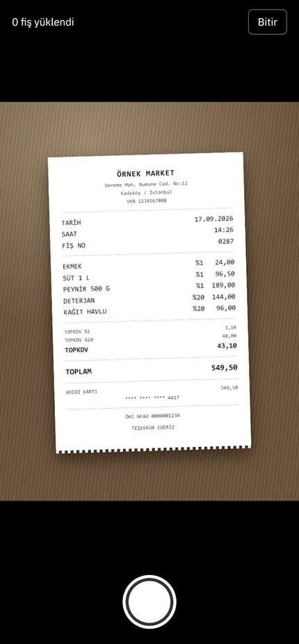 Telefonda seri çekim ekranı: canlı kamera önizlemesinde bir yazarkasa fişi, üstte yüklenen fiş sayacı, altta deklanşör.